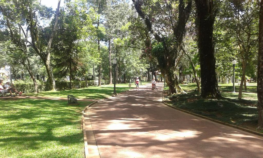 Hotel Salvador Poços de Caldas Buitenkant foto