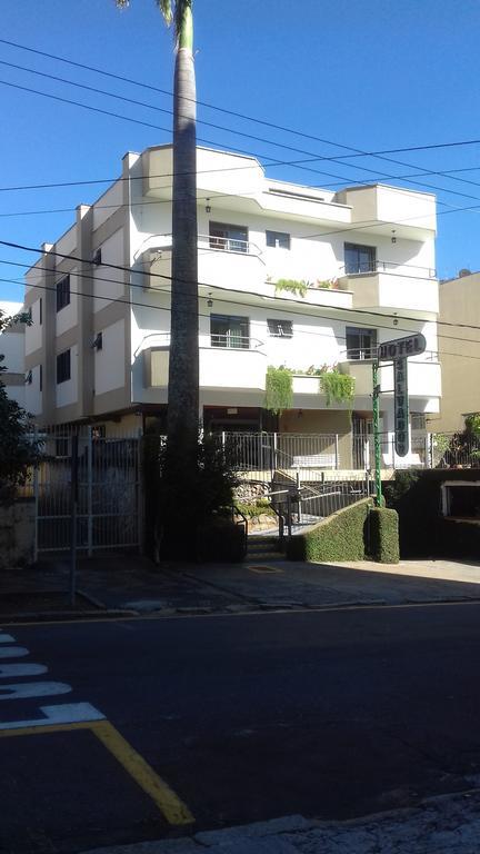 Hotel Salvador Poços de Caldas Buitenkant foto