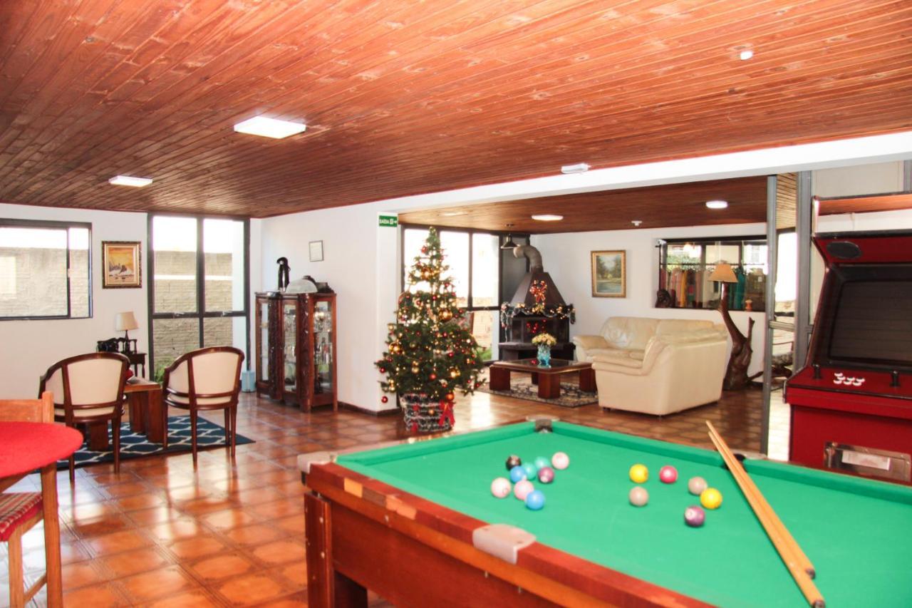 Hotel Salvador Poços de Caldas Buitenkant foto